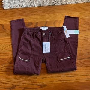 Pistola brand new cargo skinny Jean in burgundy with zipper detail